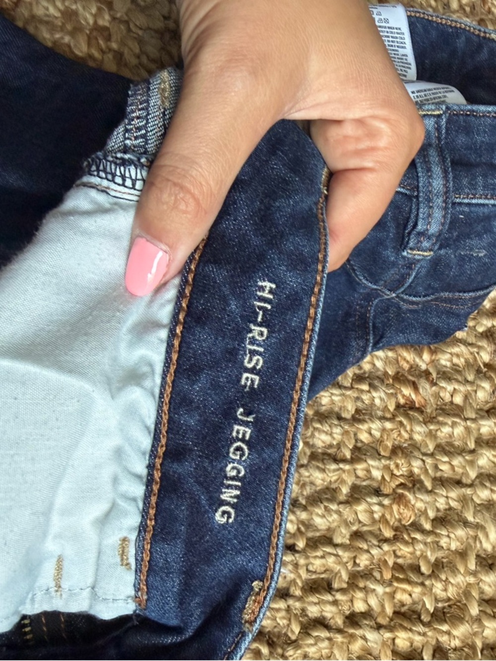 American Eagle Outfitters Hi-Rise Jegging - Picture 4 of 7
